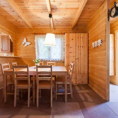 Sosnowa Mila - I Feriehus Pobierowo